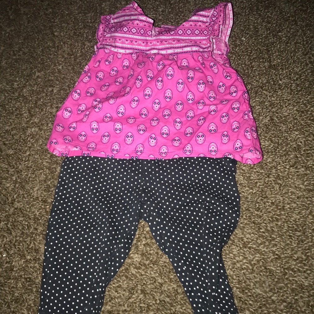 Infant top and polka dot leggings to match